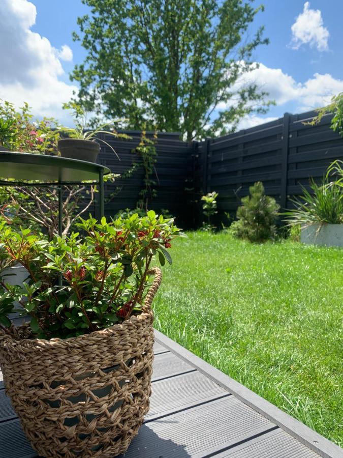 Garden Apartment Self Check-In - Bezkluczowy Dostep W 10 Minut O Kazdej Porze クラクフ エクステリア 写真
