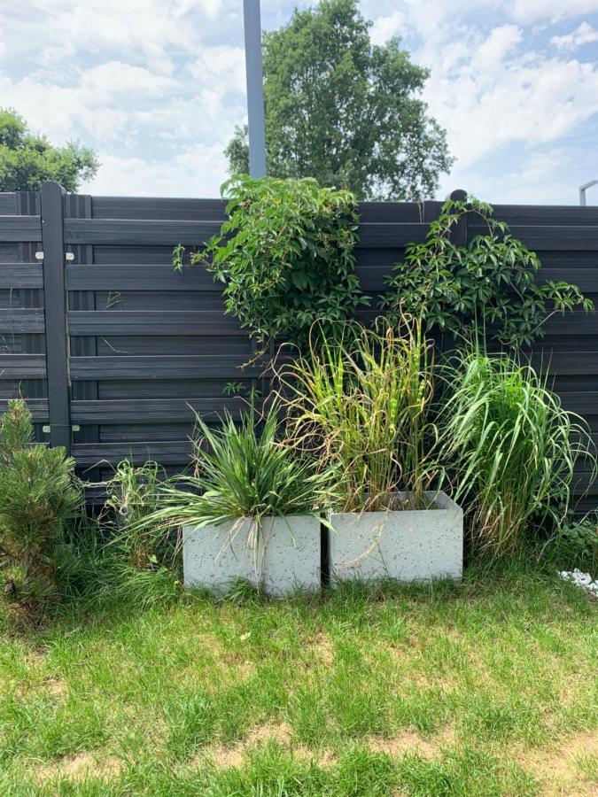 Garden Apartment Self Check-In - Bezkluczowy Dostep W 10 Minut O Kazdej Porze クラクフ エクステリア 写真