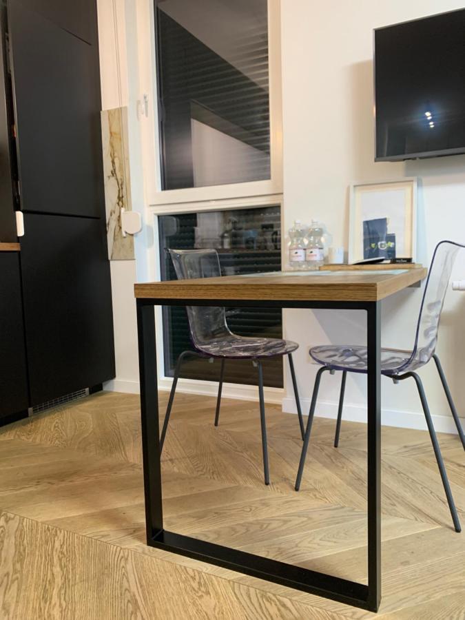 Garden Apartment Self Check-In - Bezkluczowy Dostep W 10 Minut O Kazdej Porze クラクフ エクステリア 写真