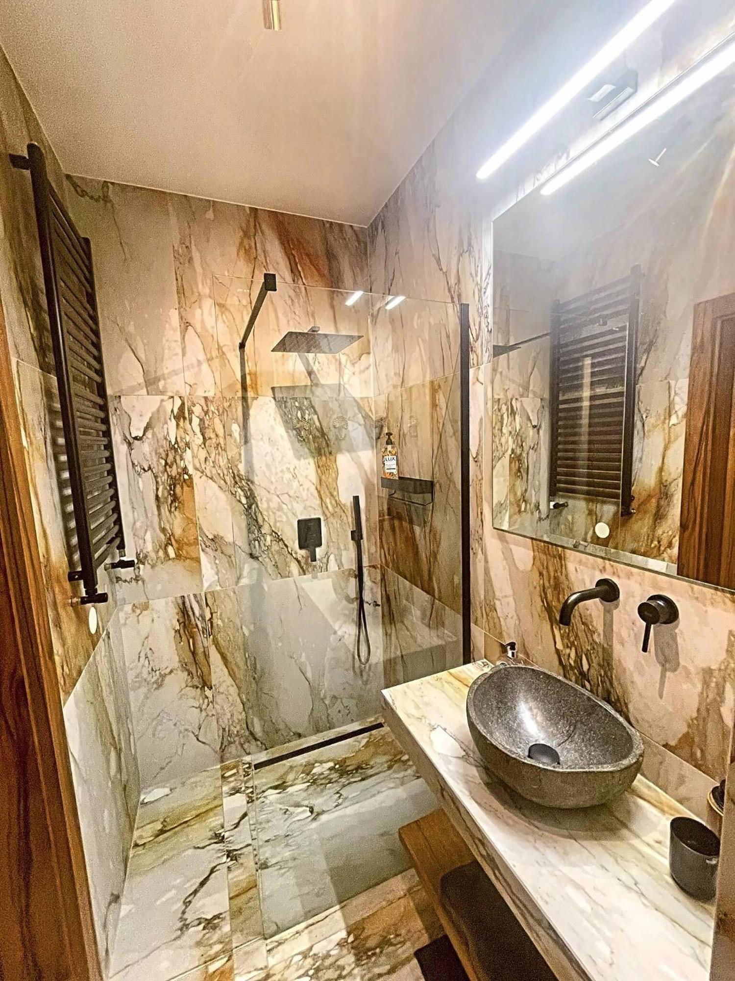 Garden Apartment Self Check-In - Bezkluczowy Dostep W 10 Minut O Kazdej Porze クラクフ エクステリア 写真